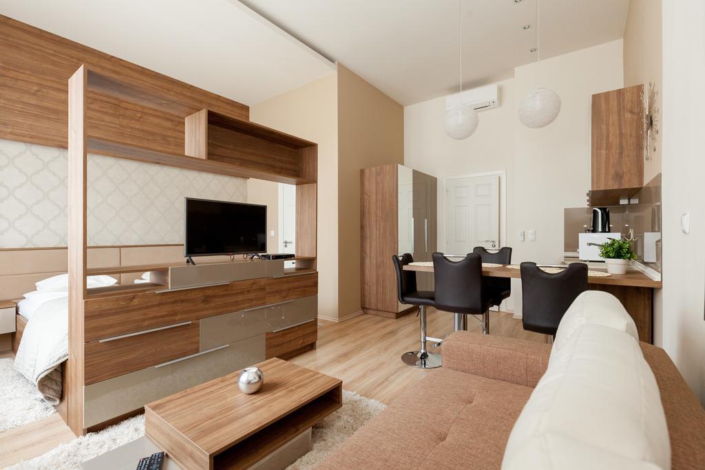 Holidays Concept Budapest Eksteriør billede